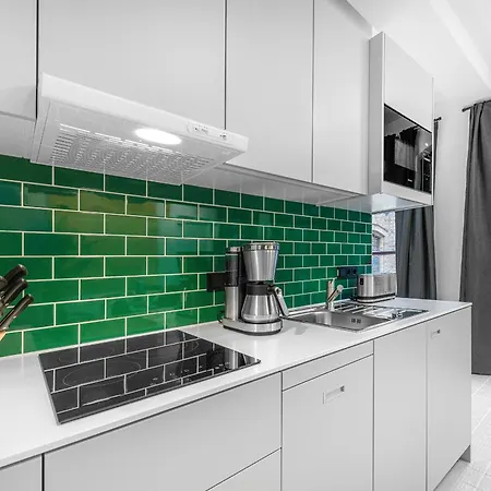 Mitte Loft On 2floors, 150 Qaudratmeter, 2brs, 2bathrooms, Living Room, Dinning Up To 8 Ppl Apartment