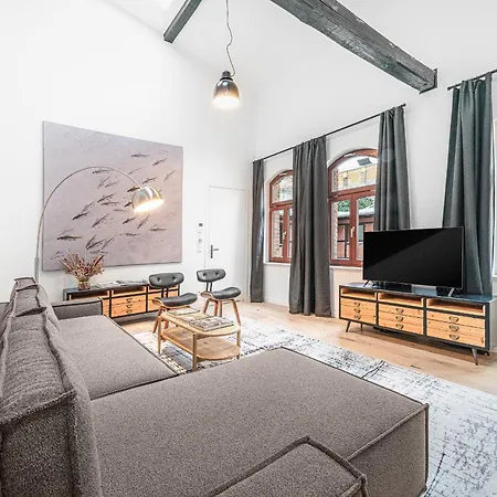 Apartment Mitte Loft On 2floors, 150 Qaudratmeter, 2brs, 2bathrooms, Living Room, Dinning Up To 8 Ppl Berlin