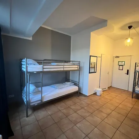 Ootel.com Szálloda 3*