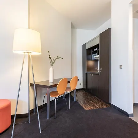 Hotel Garner - Mitte By Ihg Berlin