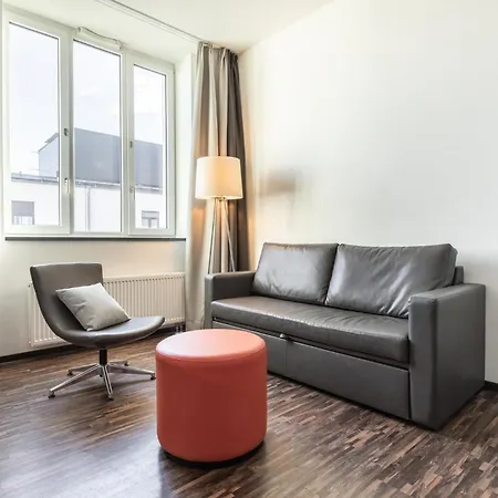Hotel Garner - Mitte By Ihg Berlin