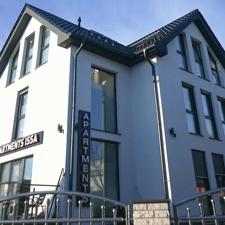 Aparthotel Issa