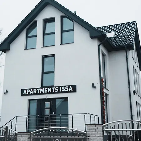 Issa Aparthotel *