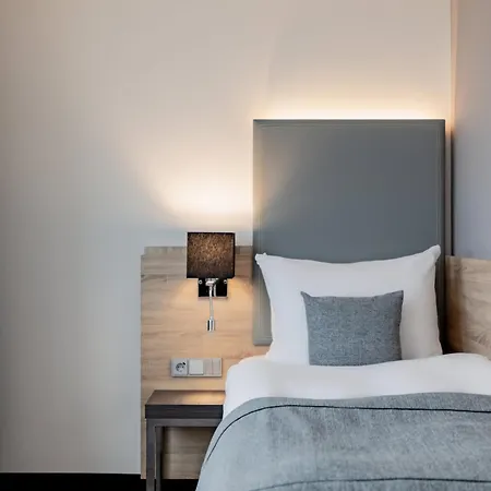 Otel Garner - Spandau By Ihg 4*