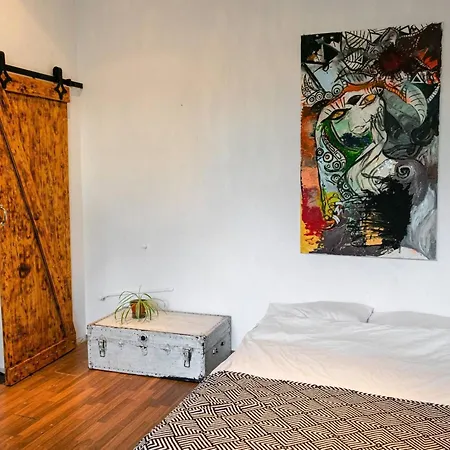 Artistic Altbau Berlin