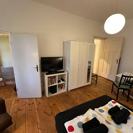 Typical Altbau In The Heart Of Wedding Apartment