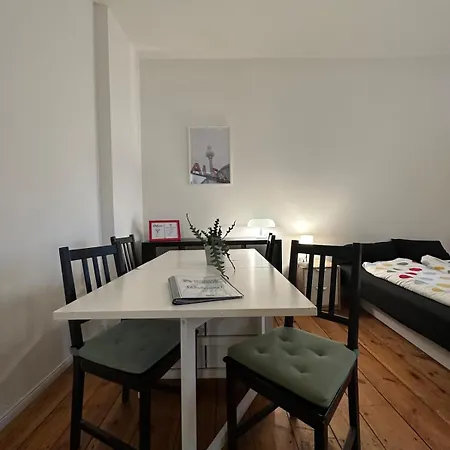 Apartment Typical Altbau In The Heart Of Wedding Berlin