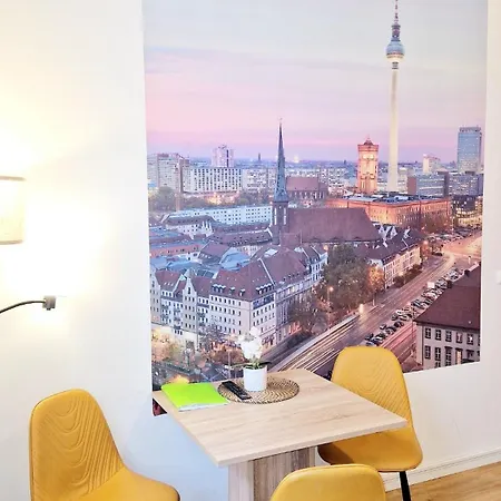 Km3 With Terrace Apartment Berlin
