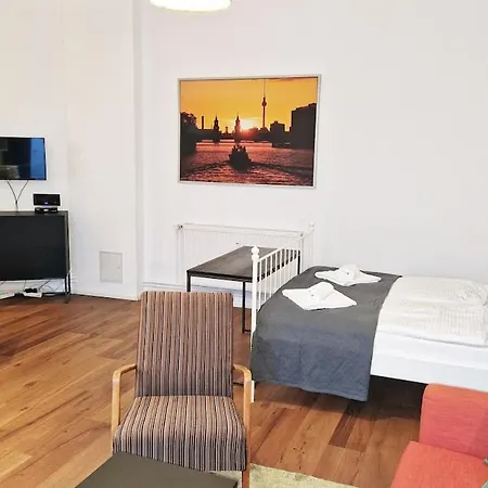Greenapartment Xlstudio 27 Neukoelln Apartment Berlin