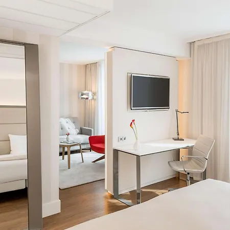 Отель Nh Collection Mitte Am Checkpoint Charlie 4*