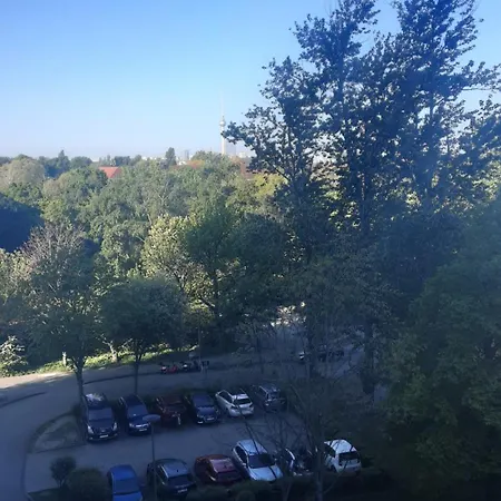 Ab 3 Naechte Homestay Berlin