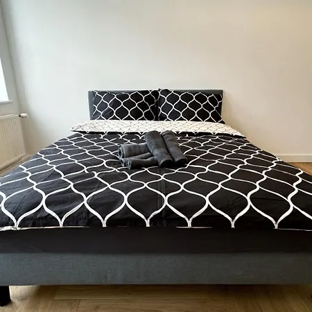 I Spacious 67sqm In Friedrichshain Apartment