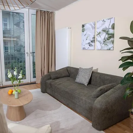Hautnah! Designer-apartment An Der Spree Apartment Berlin