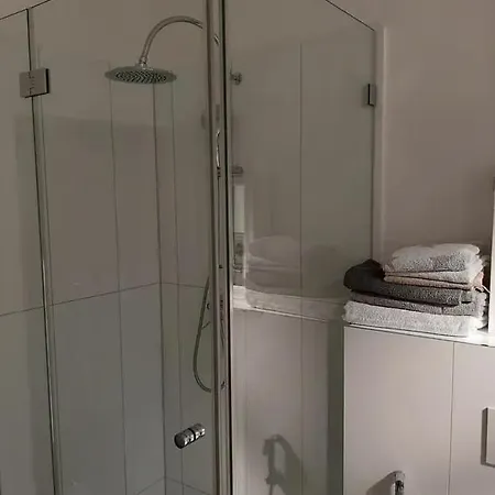 Cosy One Bedroom Berlin