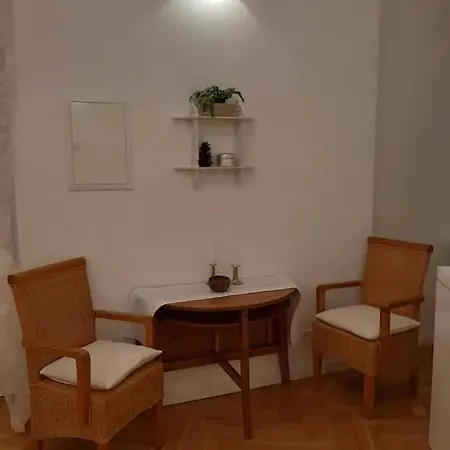 Cosy One Bedroom Berlin
