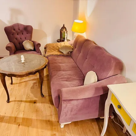 Apartment Romantic