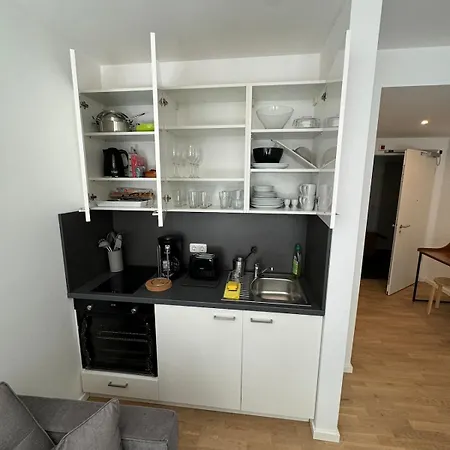 Ku'damm 1 * Berlin