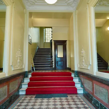 Bernstein Am Kurfuerstendamm Hotel