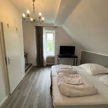 King David Garden Bed & Breakfast Berlin