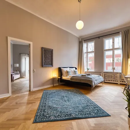 Jomi Stays, Brandenburgische Strasse 16 - Wohnen Beim Kurfuerstendamm * Berlin