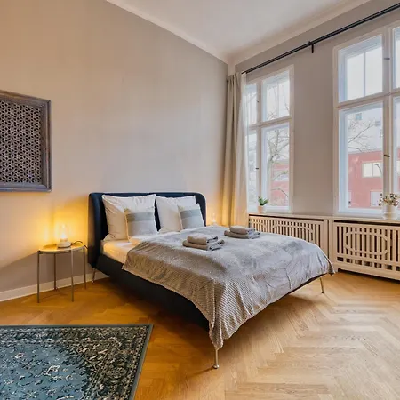 Homestay Jomi Stays, Brandenburgische Strasse 16 - Wohnen Beim Kurfuerstendamm *
