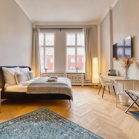 Jomi Stays, Brandenburgische Strasse 16 - Wohnen Beim Kurfuerstendamm