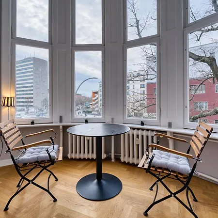 Homestay Jomi Stays, Brandenburgische Strasse 16 - Wohnen Beim Kurfuerstendamm *