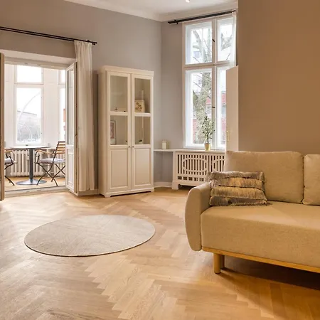 Jomi Stays, Brandenburgische Strasse 16 - Wohnen Beim Kurfuerstendamm Homestay Berlin