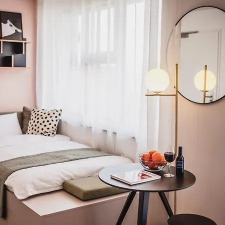 The Circus Living * Berlino
