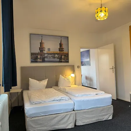 M M Vintage Family, Handwerker Und Monteure Apartment Berlin