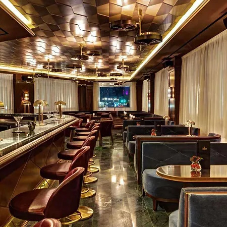 Waldorf Astoria Hotel