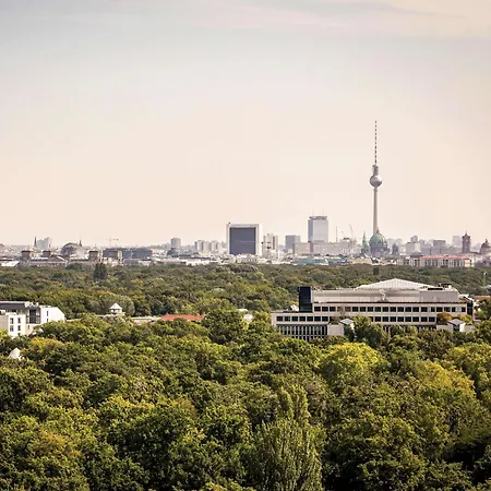 Waldorf Astoria 5* Berlino