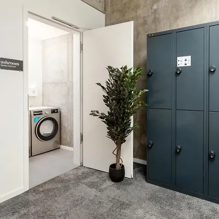 Aparthotel Global Living I Thegraf - East Side Gallery *
