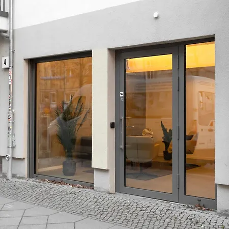 Aparthotel Global Living I Thegraf - East Side Gallery *