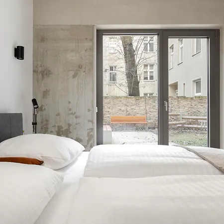 Aparthotel Global Living I Thegraf - East Side Gallery *