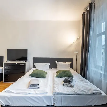 Grand Mitte Rosenthaler Platz * Berlin