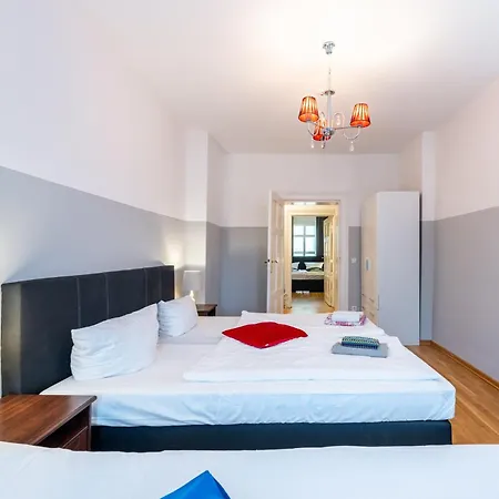 Grand Mitte Rosenthaler Platz * Berlin
