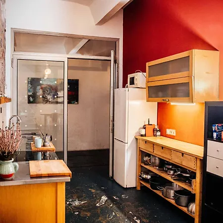 Apartment 200 Qm Loft Am Fluss Fuer Freunde Und Familien ! Berlin