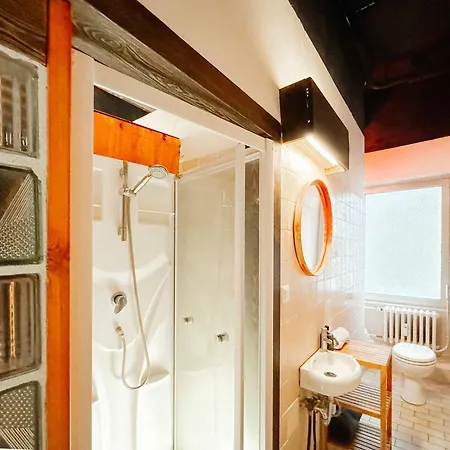 200 Qm Loft Am Fluss Fuer Freunde Und Familien ! Berlin