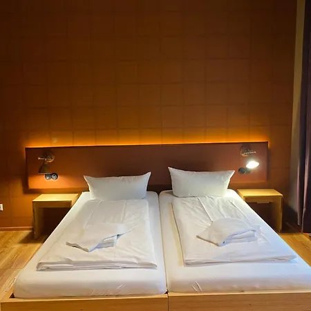 Singer109 Hostel, & Хостел Берлин