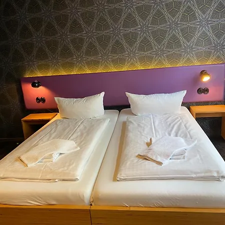 Singer109 Hostel, & Хостел Берлин