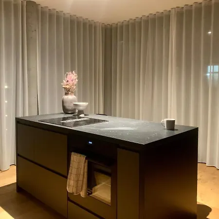 Luxury * Berlino