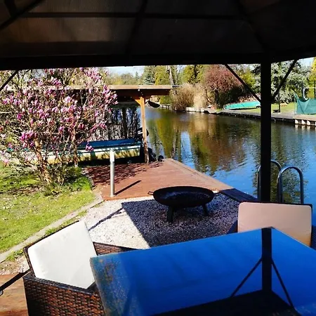 Holiday home Ferienhaeuschen Direkt Am Wasser Inklusive 2 Boote *