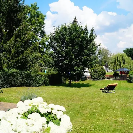 Ferienhaeuschen Direkt Am Wasser Inklusive 2 Boote Holiday home