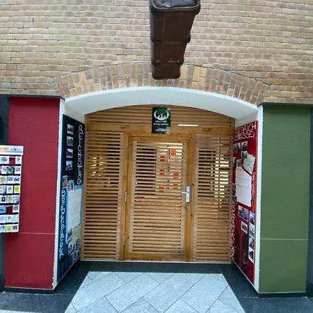 Хостел Singer109 Hostel, & *