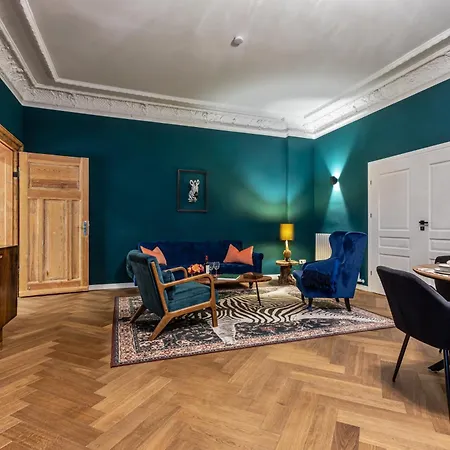 Fabel Am Zoo Apartment