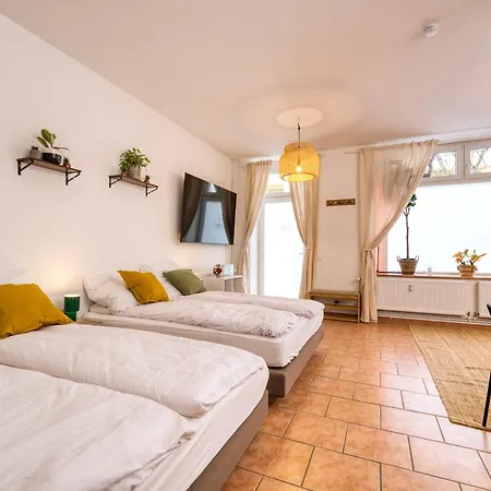 Staywell - Bright In Prenzlauer Berg