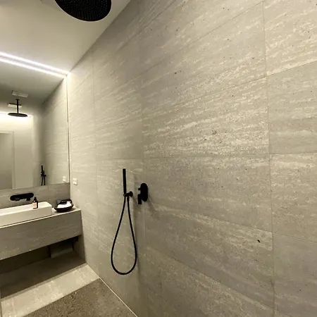 Apartment Luxury Penthouse Near Ku-damm