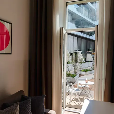 Apartment Oomph The Chic Nest *