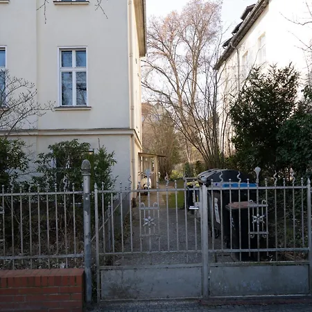 Dahlem Hideaway